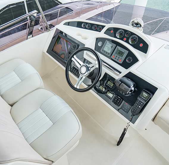 Arranque de motores de embarcaciones en barcelona, segur de calafell, port olimpic, port ginesta, vilanova, gran marina, tarragona